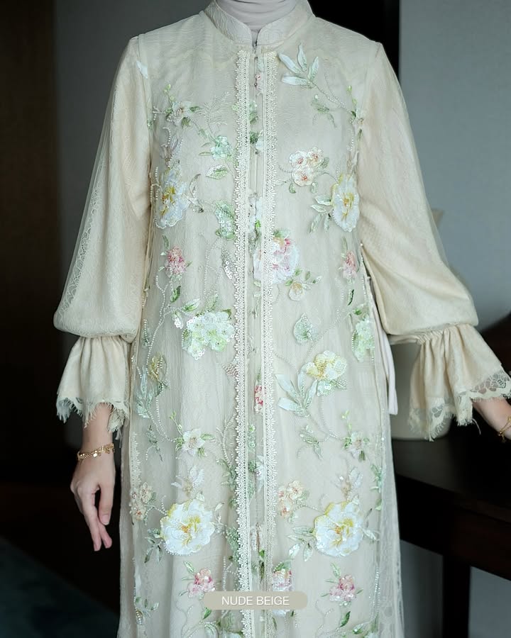 Naura Dress