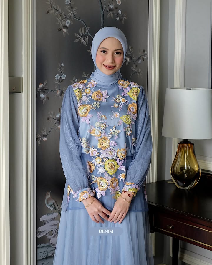 Alila Blouse